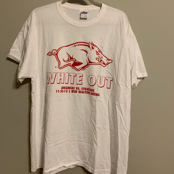 ARKANSAS BASKETBALL TEE - Picture 1 of 3